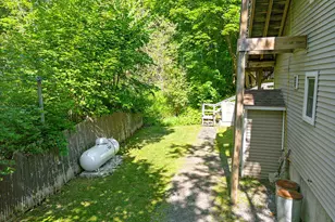 16 Northern Ave, Farmingdale, ME 04344 - Photo 11