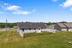 47 Stearns Farm Rd, Hampden, ME 04444 - Photo 25