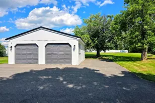 35 Harrison Ave, Dover Foxcroft, ME 04426 - Photo 23