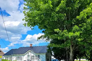 35 Harrison Ave, Dover Foxcroft, ME 04426 - Photo 19