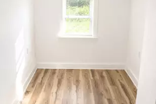 462 Main St, Dixfield, ME 04224 - Photo 9