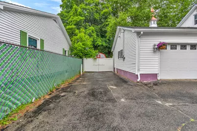 18 Grove Street, East Millinocket, ME 04430 - Photo 5