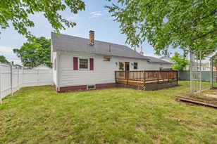 18 Grove St, East Millinocket, ME 04430 - Photo 9