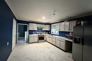 14 Chandler St, Houlton, ME 04730 - Photo 3