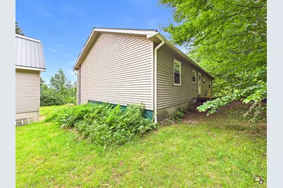 442 Isthmus Road, Rumford, ME 04276 - Photo 27
