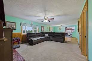 442 Isthmus Rd, Rumford, ME 04276 - Photo 15