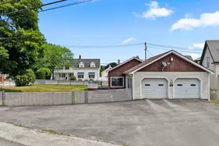 39 Front St, Old Town, ME 04468 - Photo 5
