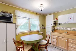 1776 Riverside Dr, Auburn, ME 04210 - Photo 11