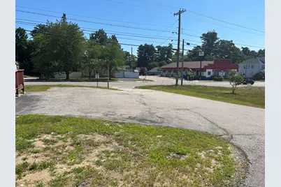 1087 Main Street, Sanford, ME 04073 - Photo 9
