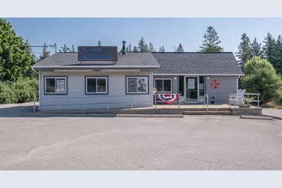 59 School Street, Stonington, ME 04681 - Photo 5