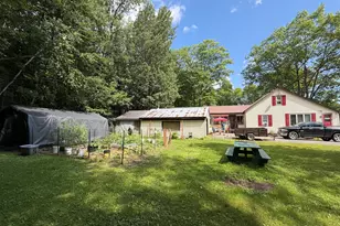 17 Oliver Rd, Greenville, ME 04441 - Photo 5