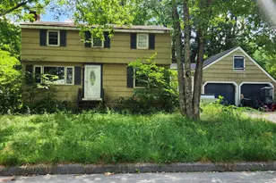 2 Pilgrim Rd, Westbrook, ME 04092 - Photo 1