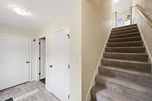 33 Gray Rd, Cumberland, ME 04021 - Photo 9
