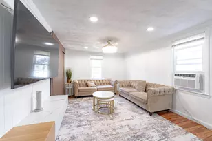 25 Green St, Saco, ME 04072 - Photo 15