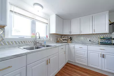 25 Green Street, Saco, ME 04072 - Photo 13