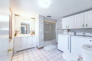 25 Green St, Saco, ME 04072 - Photo 21