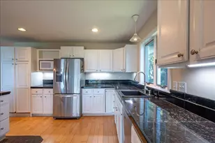 3 Harbor Ln, Rockland, ME 04841 - Photo 23