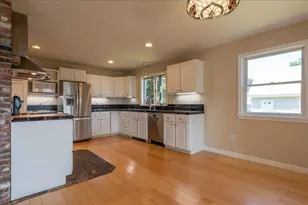 3 Harbor Ln, Rockland, ME 04841 - Photo 27