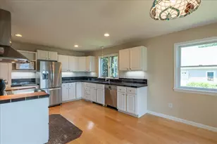 3 Harbor Ln, Rockland, ME 04841 - Photo 27