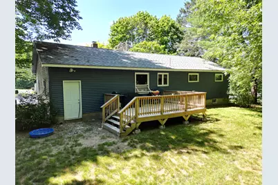 46 Edwards Street, Lincoln, ME 04457 - Photo 15