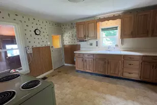 2648 Union St, Hermon, ME 04401 - Photo 7
