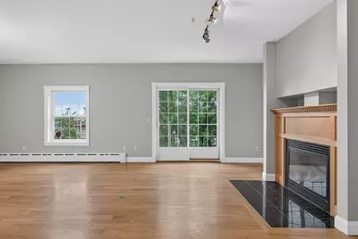 24 Brackett Street #1, Portland, ME 04102 - Photo 11