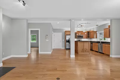 24 Brackett Street #1, Portland, ME 04102 - Photo 9