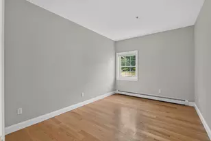 24 Brackett St, Portland, ME 04102 - Photo 17