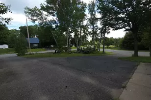 14 New York St, Millinocket, ME 04462 - Photo 43
