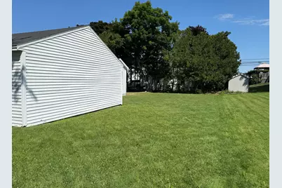 8 Broadlawn Drive, Brewer, ME 04412 - Photo 3