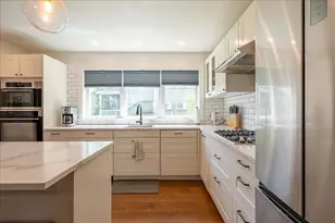 232 Main St, Rockland, ME 04841 - Photo 3