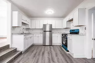 61 South St, Biddeford, ME 04005 - Photo 5