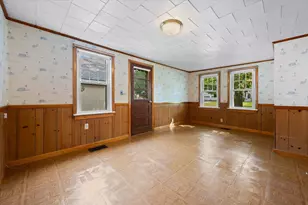 67 West Side Dr, Verona, ME 04416 - Photo 11