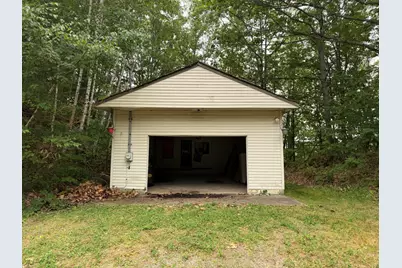 21 7th Street, Auburn, ME 04210 - Photo 33