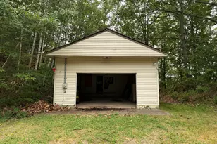 21 7th St, Auburn, ME 04210 - Photo 33