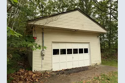 21 7th Street, Auburn, ME 04210 - Photo 11