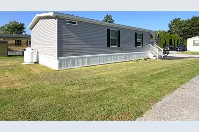 1048 Sabattus Street #5, Lewiston, ME 04240 - Photo 25