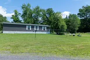 333 Smithfield, Belgrade, ME 04917 - Photo 11