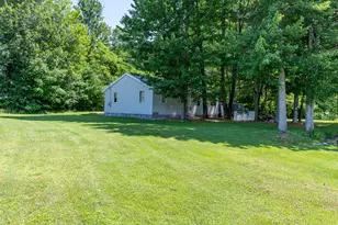 333 Smithfield Rd, Belgrade, ME 04917 - Photo 3