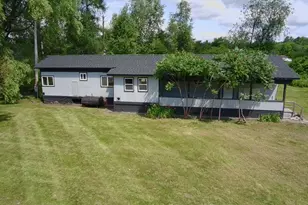 312 Water St, Guilford, ME 04443 - Photo 9