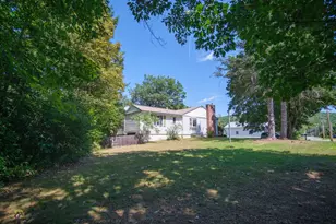 48 Bradley St, Dixfield, ME 04224 - Photo 5