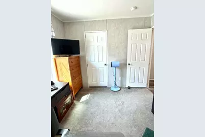21 Purington Avenue, Mechanic Falls, ME 04256 - Photo 21