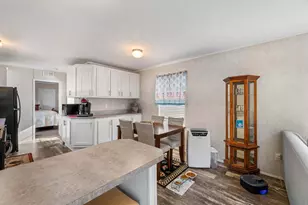 21 Purington Ave, Mechanic Falls, ME 04256 - Photo 5