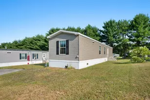 21 Purington Ave, Mechanic Falls, ME 04256 - Photo 25