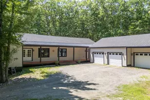 146 Gurney St, Rockport, ME 04856 - Photo 1