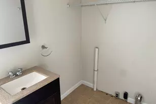 266 Main St, Pittsfield, ME 04967 - Photo 17