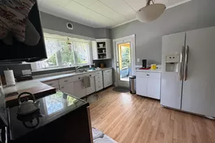 11 Vaughn St, Caribou, ME 04736 - Photo 7