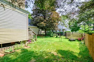 7 Preston Dr, Cumberland, ME 04021 - Photo 5