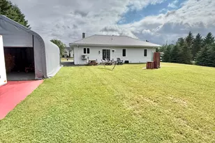 98 Dionne St, Madawaska, ME 04756 - Photo 11