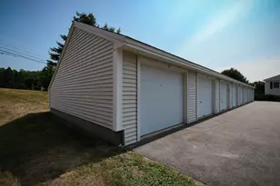 17 Clearview Dr, Scarborough, ME 04074 - Photo 3
